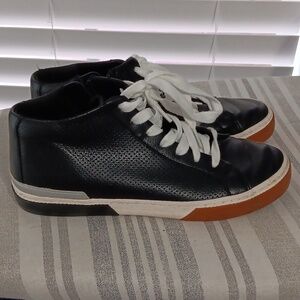 Cute ankle height shoes